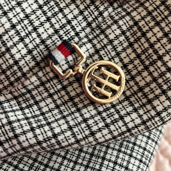 Tommy Hilfiger size 12 x 27” ankle slim pull on pants skinny check plaid EUC - Picture 11 of 11